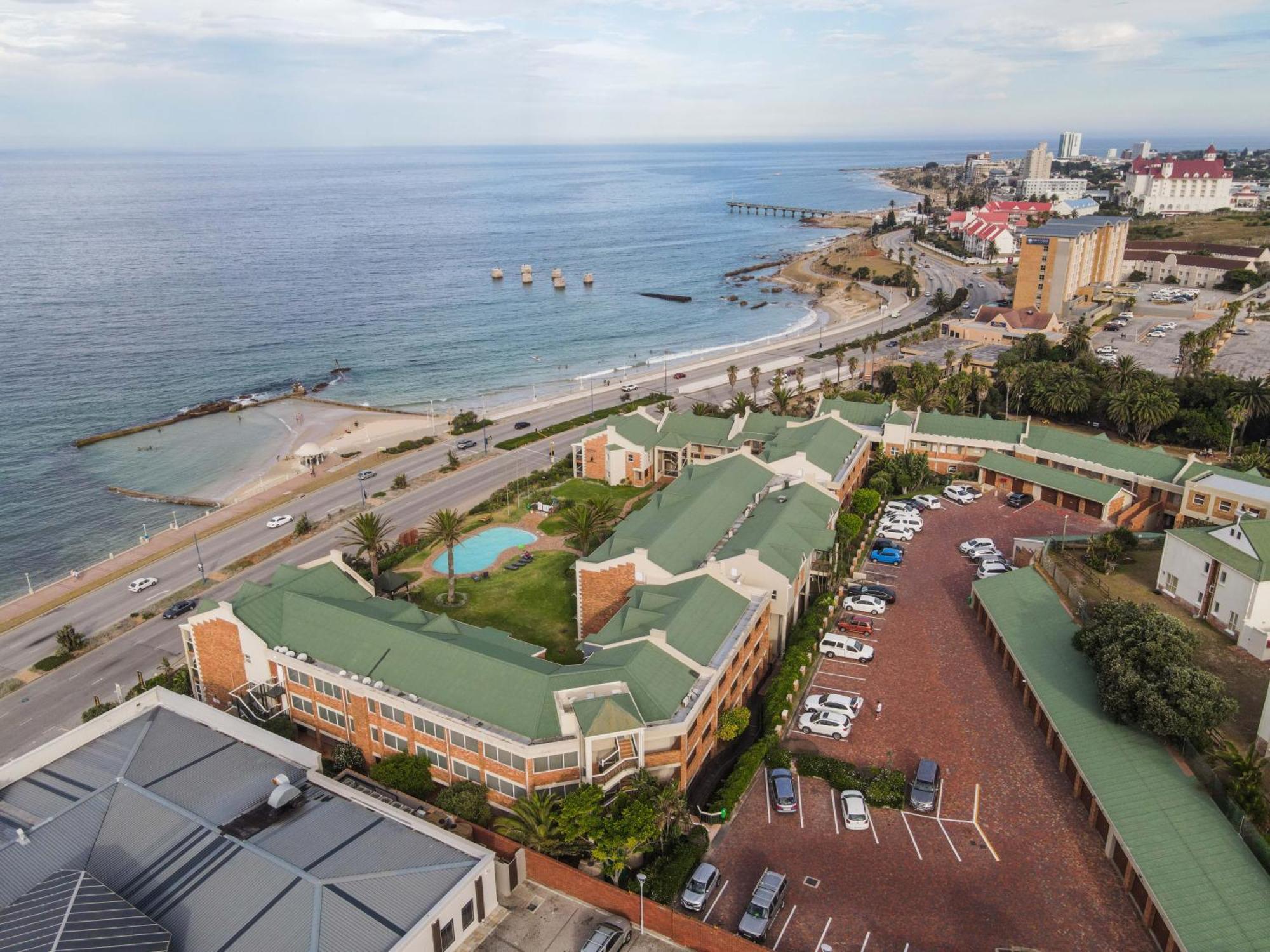 157 Brookes Hill Suites Near The Beach Port Elizabeth Exterior foto